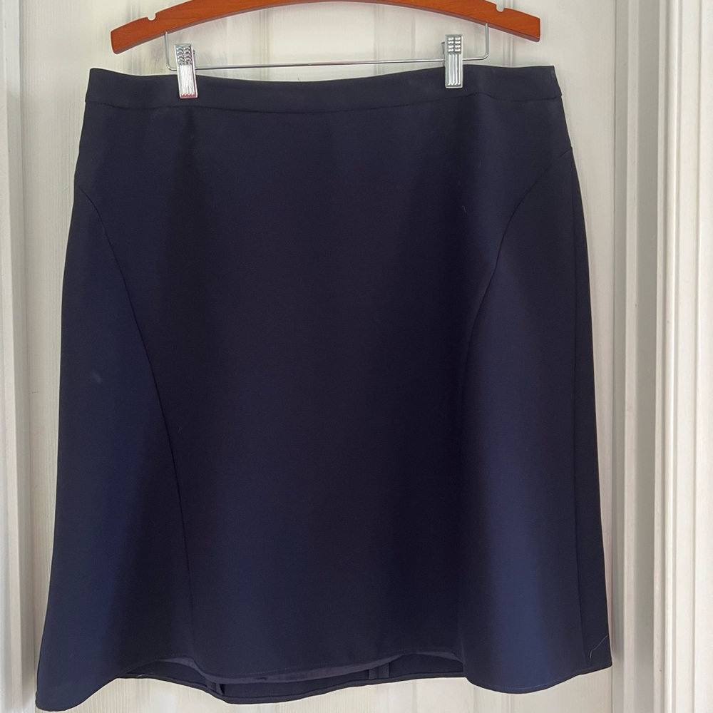 Like new navy Talbots A-line skirt